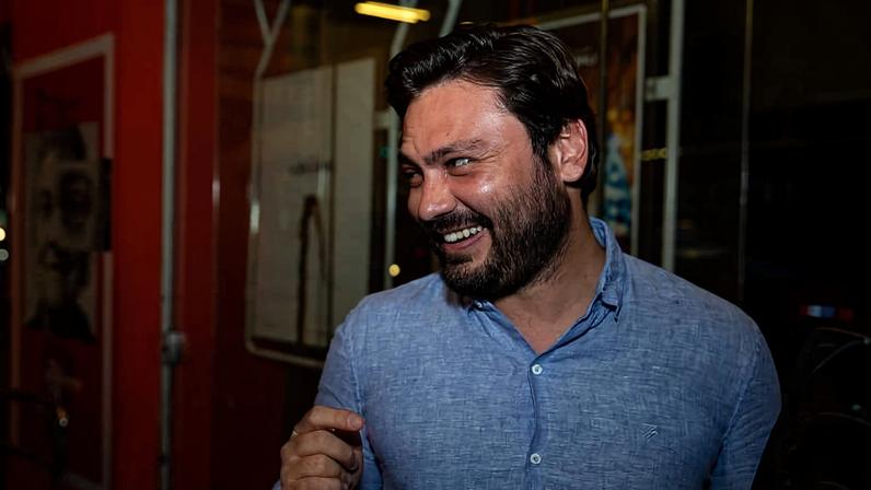 Filipe Sabará durante a pré-estreia do documentário "Nem Tudo se Desfaz" de Josias Teófilo, sobre a ascensão do presidente ex-presidente Jair Bolsonaro.
