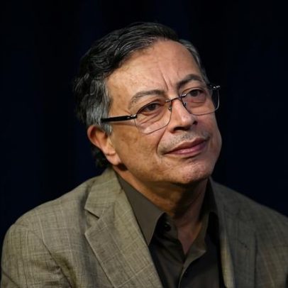 Petro reage a texto sobre candidatura de Espriella com saudação nazista