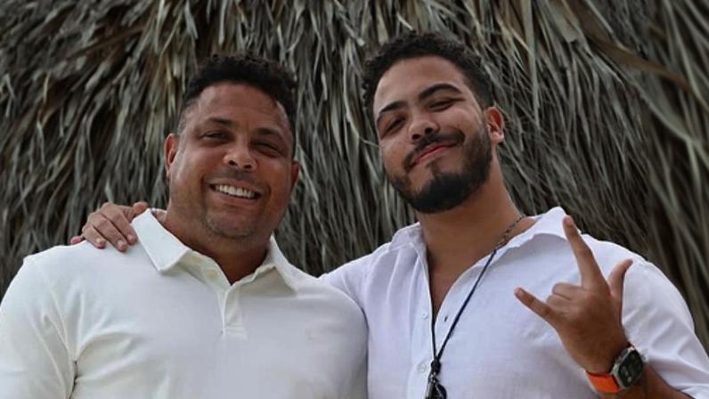 Ronald diz ter orgulho de ser DJ e do pai Ronaldo Fenômeno