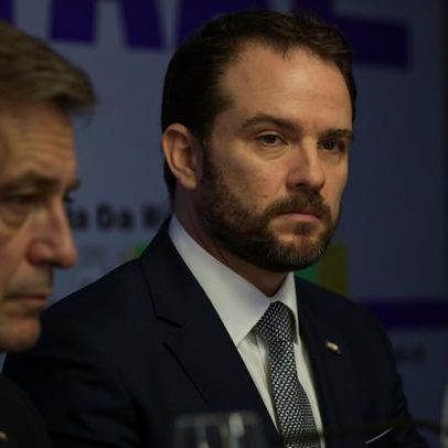 Pauta polêmica preocupa governo; Durigan pede que Alcolumbre segure projetos