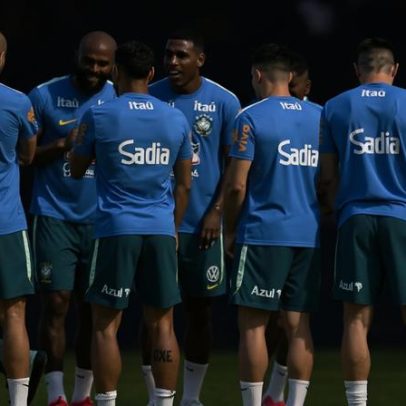 Ancelotti comanda treino no aniversário, observado por Spike Lee
