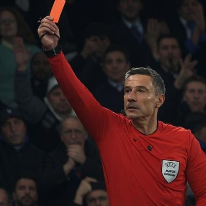 Árbitro da estreia do Brasil apitou final da Champions e tem envolvimento policial