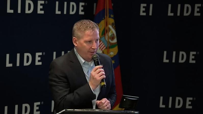 John Rodgerson, CEO da Azul, durante seminário de turismo da organização Lide