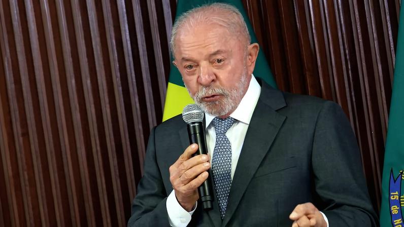 O presidente Luiz Inácio Lula da Silva (PT) durante reunião ministerial no Palácio do Planalto