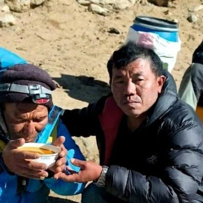 Sobreviveu 7 dias sozinho no Everest sem comida nem oxigênio