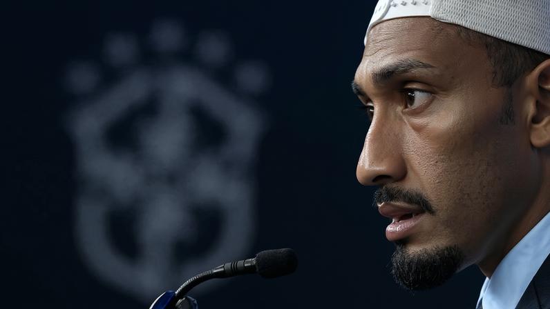 Raphinha durante entrevista em Nova Jersey, onde seleção se prepara para a estreia na Copa do Mundo