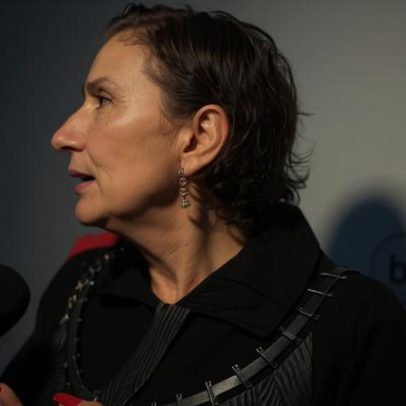 Zizi Possi reage a críticas sobre mudança religiosa de Luiza
