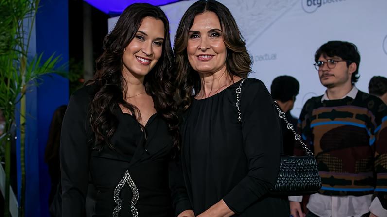 Fátima Bernardes e a filha Bia Bonemer