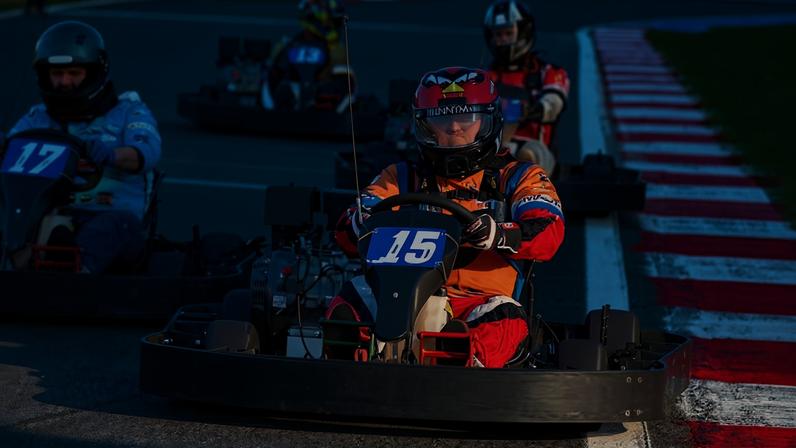 Pilotos disputam prova no kartódromo Ayrton Senna, em Interlagos, em 2024