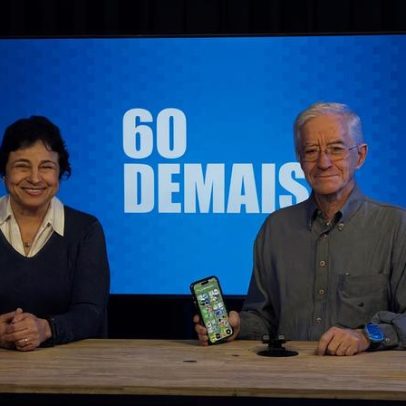 Casal 60+ ensina idosos a usar tecnologia e evitar golpes