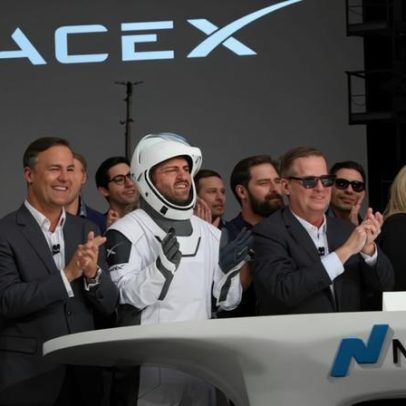 Relatório aponta sacrifício de Marte para financiar o trilhão de Musk