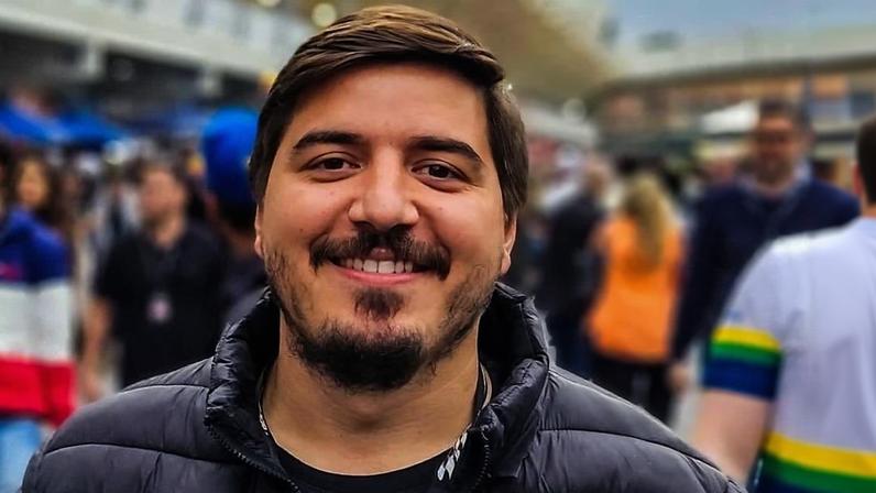 Luis Felipe Freitas, narrador da CazéTV