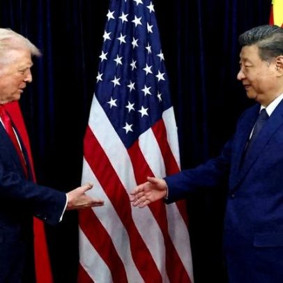 Propaganda democrática dos EUA falha em convencer chineses