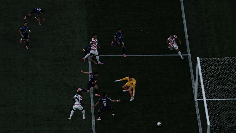 Bobadilla marca o primeiro gol contra da Copa do Mundo 2026