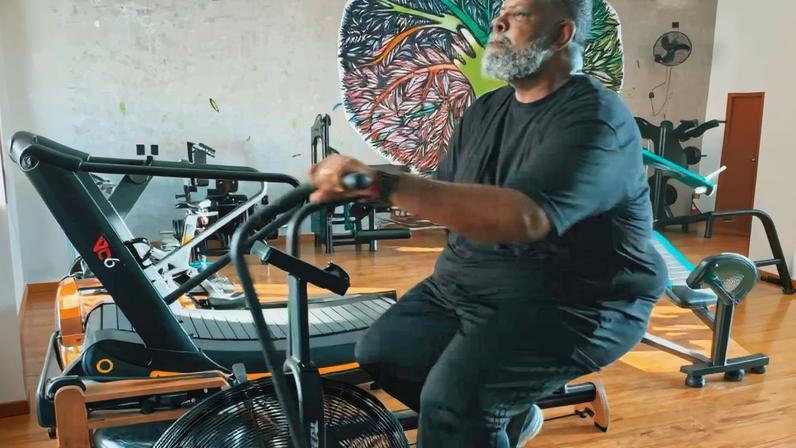 Péricles diz que já perdeu quase 60 quilos