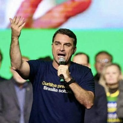 Flávio Bolsonaro enfrenta impasse na vice; aliados sugerem Cleitinho