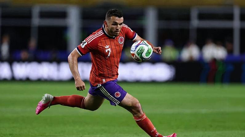 John McGinn, autor do gol da Escócia contra o Haiti no primeiro jogo das duas equipes pelo Grupo C