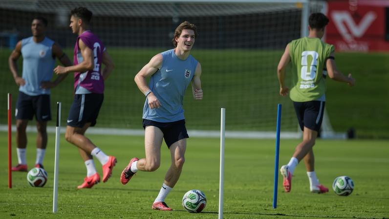Jogadores da Inglaterra durante treino em Kansas City