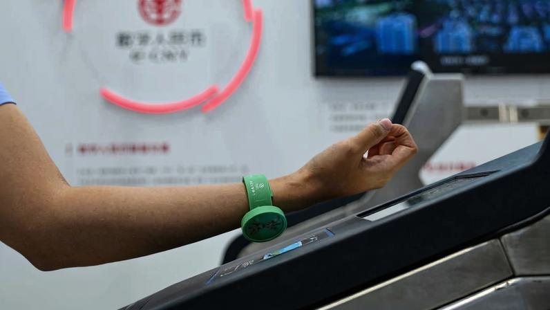 Sistema de pagamento para entrada no metrô em Pequim, na China