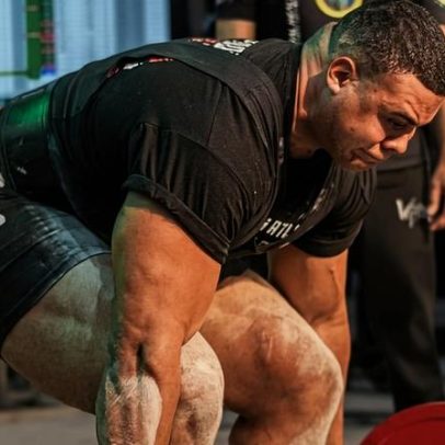 Natural Bitelo levanta 400 kg em campeonato no Ceará