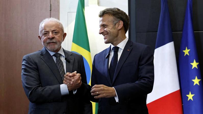 O presidente do Brasil, Luiz Inácio Lula da Silva (PT), e seu homólogo francês, Emmanuel Macron, se se reúnem em paralelo ao encontro do G7, em Évian-les-Bains, na França