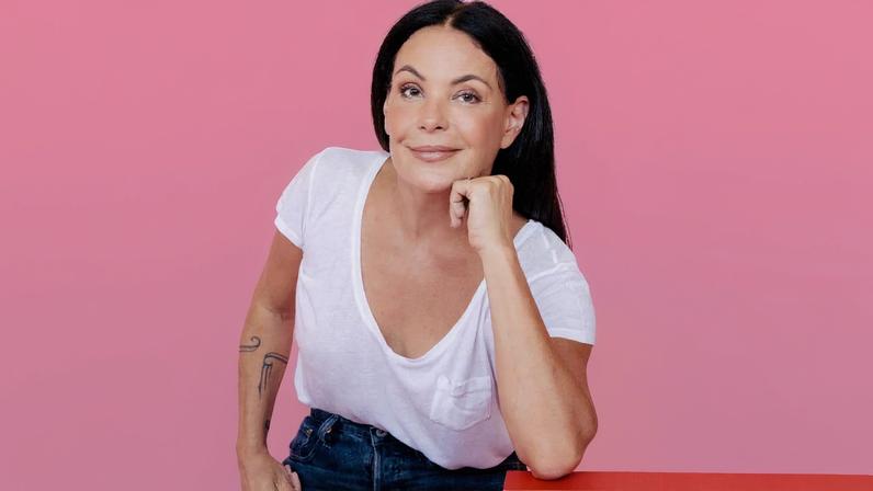 'Todo mundo envelhece. A outra alternativa não quero. Prefiro estar viva e envelhecer', diz Carolina