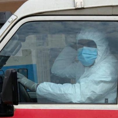 Líderes do G7 pedem resposta firme ao surto de Ebola, que pode durar um ano