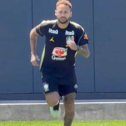 Neymar treina pela primeira vez com a seleção nos EUA
