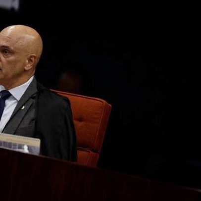 Moraes afirma que arma de Bolsonaro pode configurar falta grave e revogar prisão
