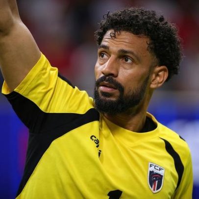 Vozinha repete surpresa individual na fase de grupos de Copas