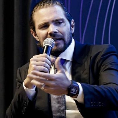 PF diz que Daniel Vorcaro mandou agredir empregada de Monique Alfradique