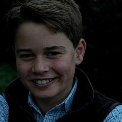 Príncipe George estudará em colégio de elite frequentado por William e Harry