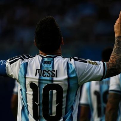 Scaloni diz que desempenho de Messi na Copa é difícil de explicar