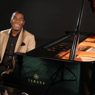 Pianista capixaba alcança circuito internacional com música brasileira