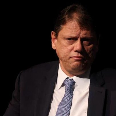 Tarcísio afirma que condenação de Eduardo Bolsonaro foi injusta