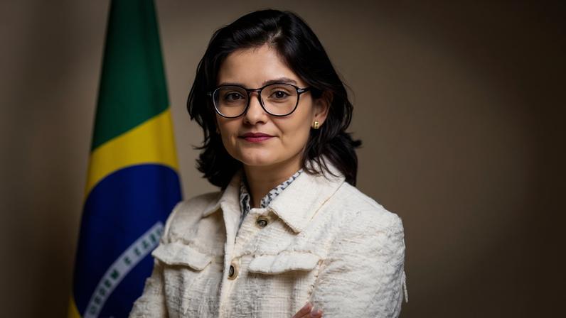 Tatiana Prazeres, secretária de Comércio Exterior do Mdic (Ministério da Indústria, Comércio, Desenvolvimento e Serviços), cita mecanismo de reequilíbrio como antídoto às barreiras não tarifárias