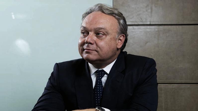 O advogado Francisco Petros, conselheiro da Caixa, em seu escritório em São Paulo.