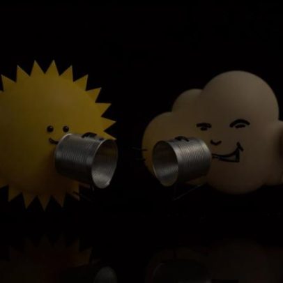 Por que falamos mal dos outros — mecanismos e impactos
