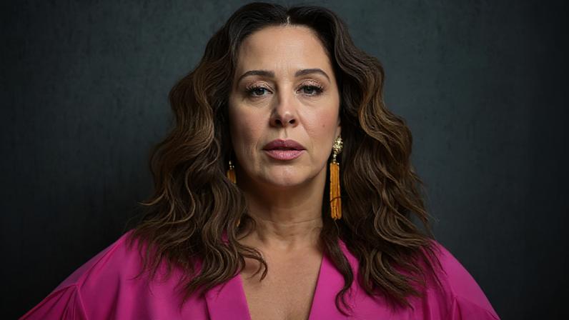 Claudia Raia diz que usou o physique de ser uma mulher grande e vistosa para conseguir os papéis