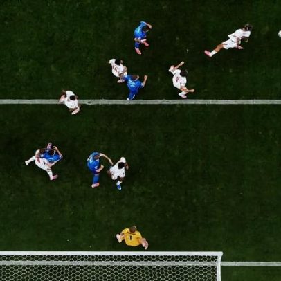 Futebol x 'fubetol' define o jogo da Copa