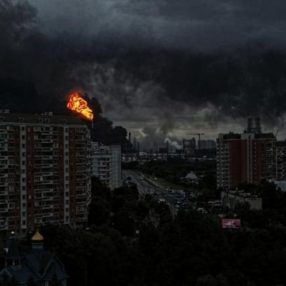Ucrânia realiza maior ataque de drones contra Moscou em dois anos