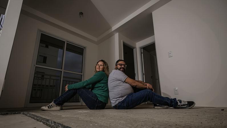 Milton Torrez e Mercês Célia Barbosa, ambos com 56 anos, resolveram comprar uma nova casa em Santo André (SP)