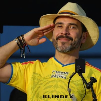 Camisas de seleções viram arma eleitoral de populistas na América Latina na Copa
