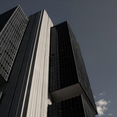 Incerteza econômica complica a definição da política de juros