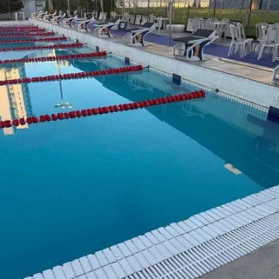 Campeonato nacional juvenil de natação recebe reclamações sobre infraestrutura