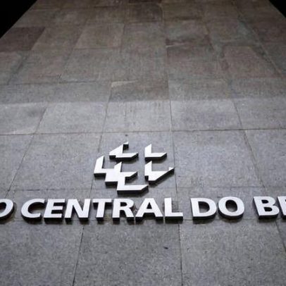 Juros reais no Brasil permanecem elevados, aponta estudo