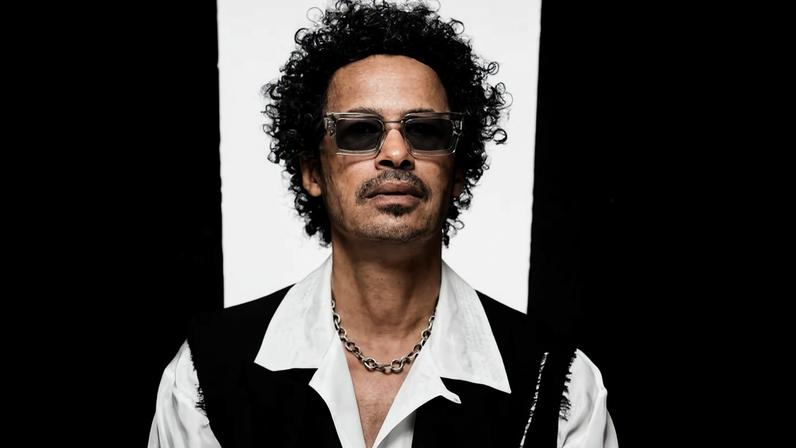 O músico Eagle-Eye Cherry