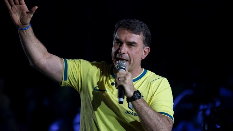 O senador Flávio Bolsonaro, pré-candidato à Presidência pelo PL (Partido Liberal) - Marlene Bergamo/Folhapress