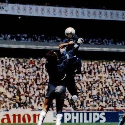 Gol de Maradona contra a Inglaterra com a Mão de Deus completa 40 anos