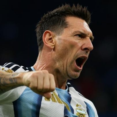 Messi marca gols históricos, maior artilheiro de Copas, e Argentina se classifica